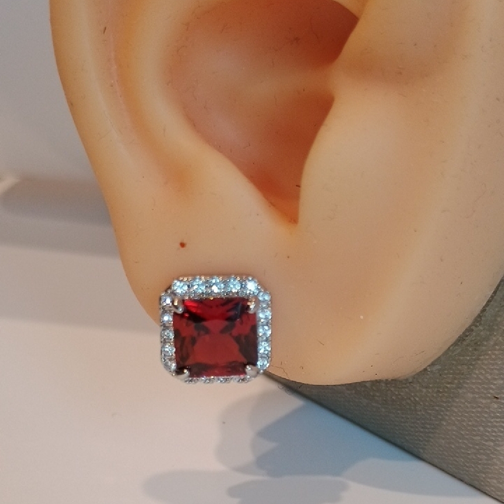 Glamorous Garnet Square Stud Earrings - Picture 5 of 5